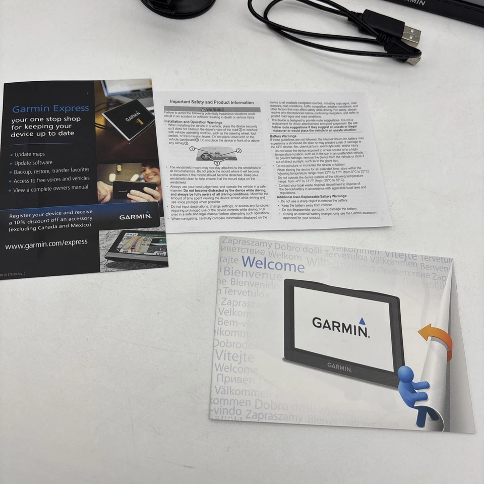 Garmin nuvi 52LM GPS Navigation Bundle 5" Touchscreen Unit With Suction Mount - Image 3 of 4