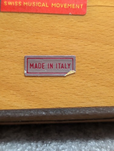 Grande portagioie Sorento Italia musicale legno intarsiato suono musica - Foto 14 di 21