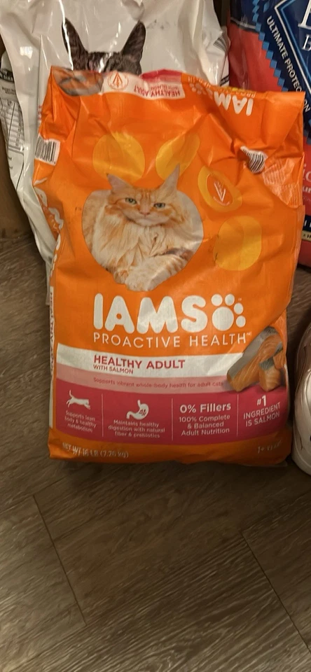 Alimentos para perros y gatos Foto 3 de 4