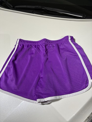 Girls Shorts 14 - Picture 2 of 3