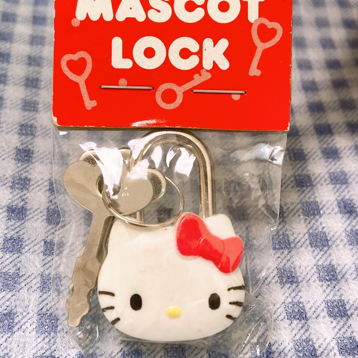 Rare Hello Kitty 1993 Mascot Lock Key Vintage Retro Sanrio
