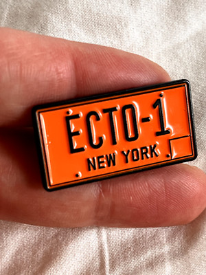 Ghostbusters - Ecto License Plate -  Enamel Pin / Badge - Excellent Condition