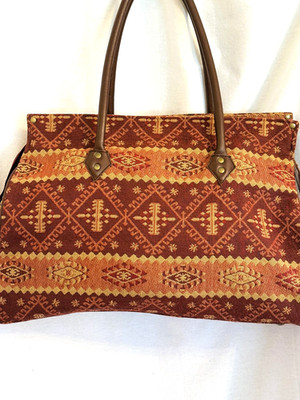 Sanders Bag & More Red Patterned Tapestry Bag