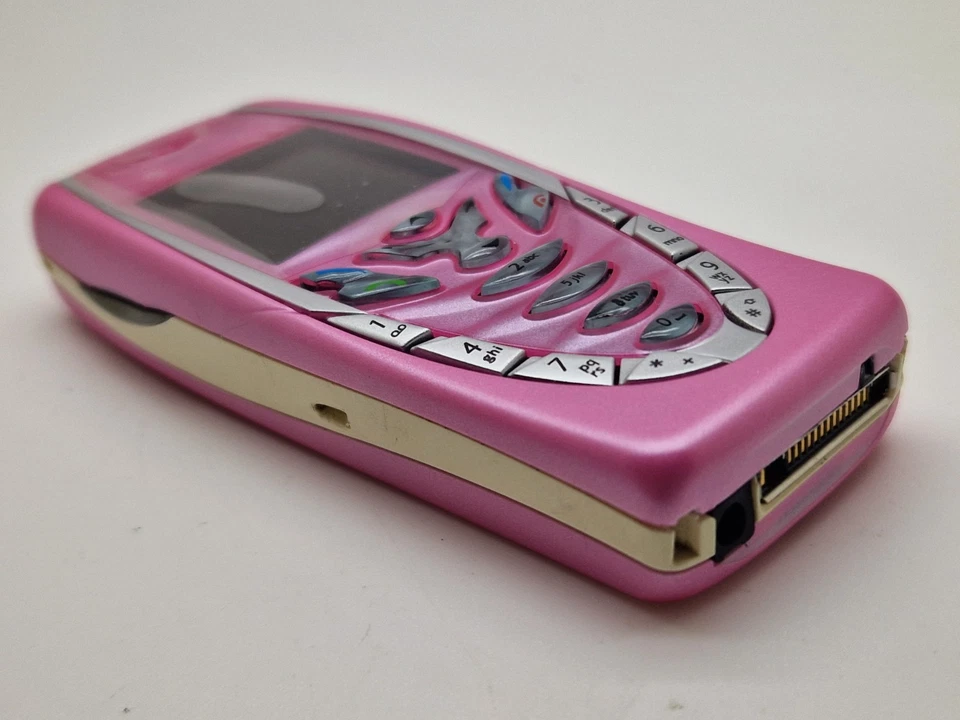 VGC Working UNLOCKED Pink Nokia 7210 Classic Retro Mobile Phone 3UKPOST - Image 4 of 4