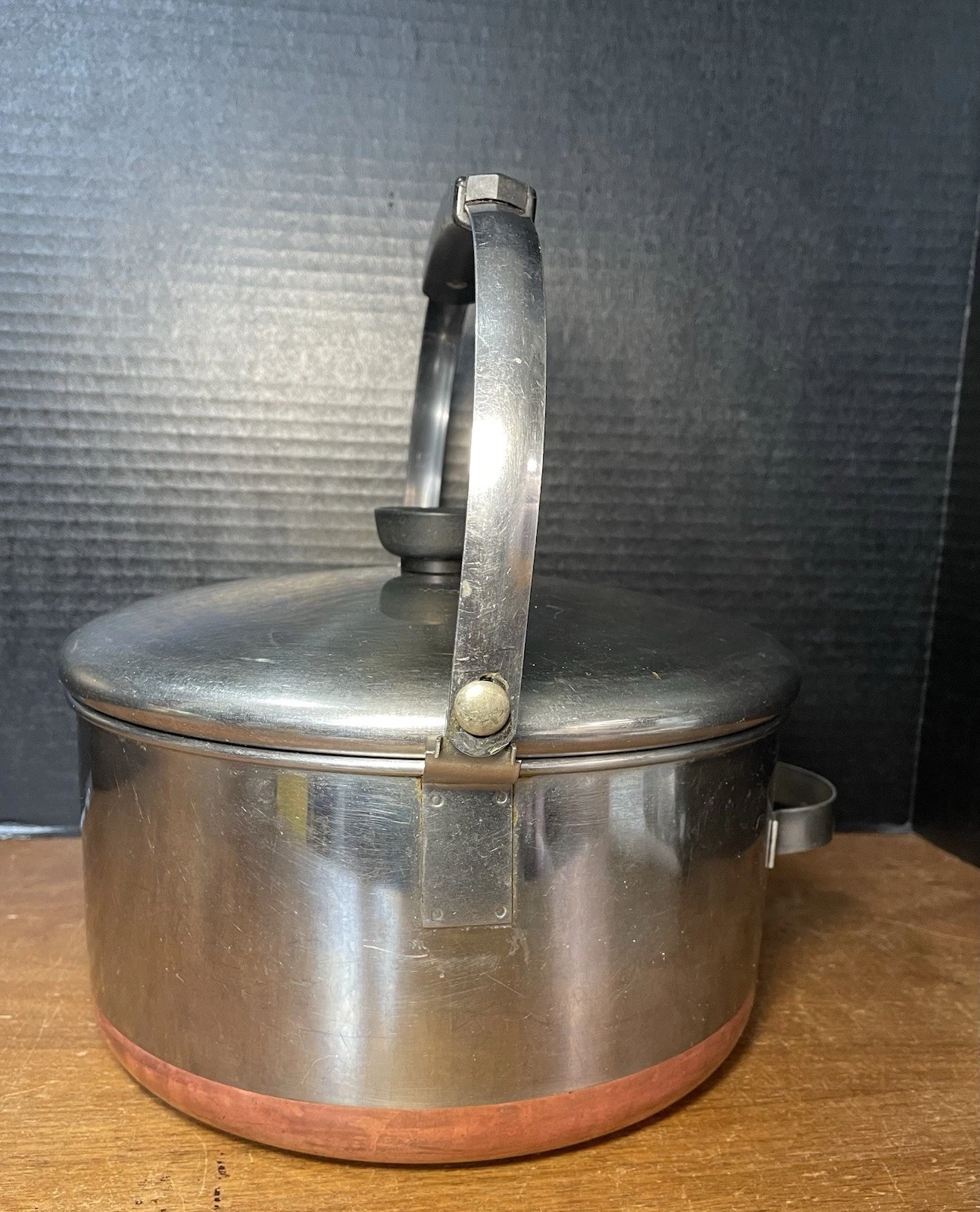 Vintage Revere Ware 3 qt Bail Handle Saucepan Copper Bottom Pot Lid
Opens in a new window or tab