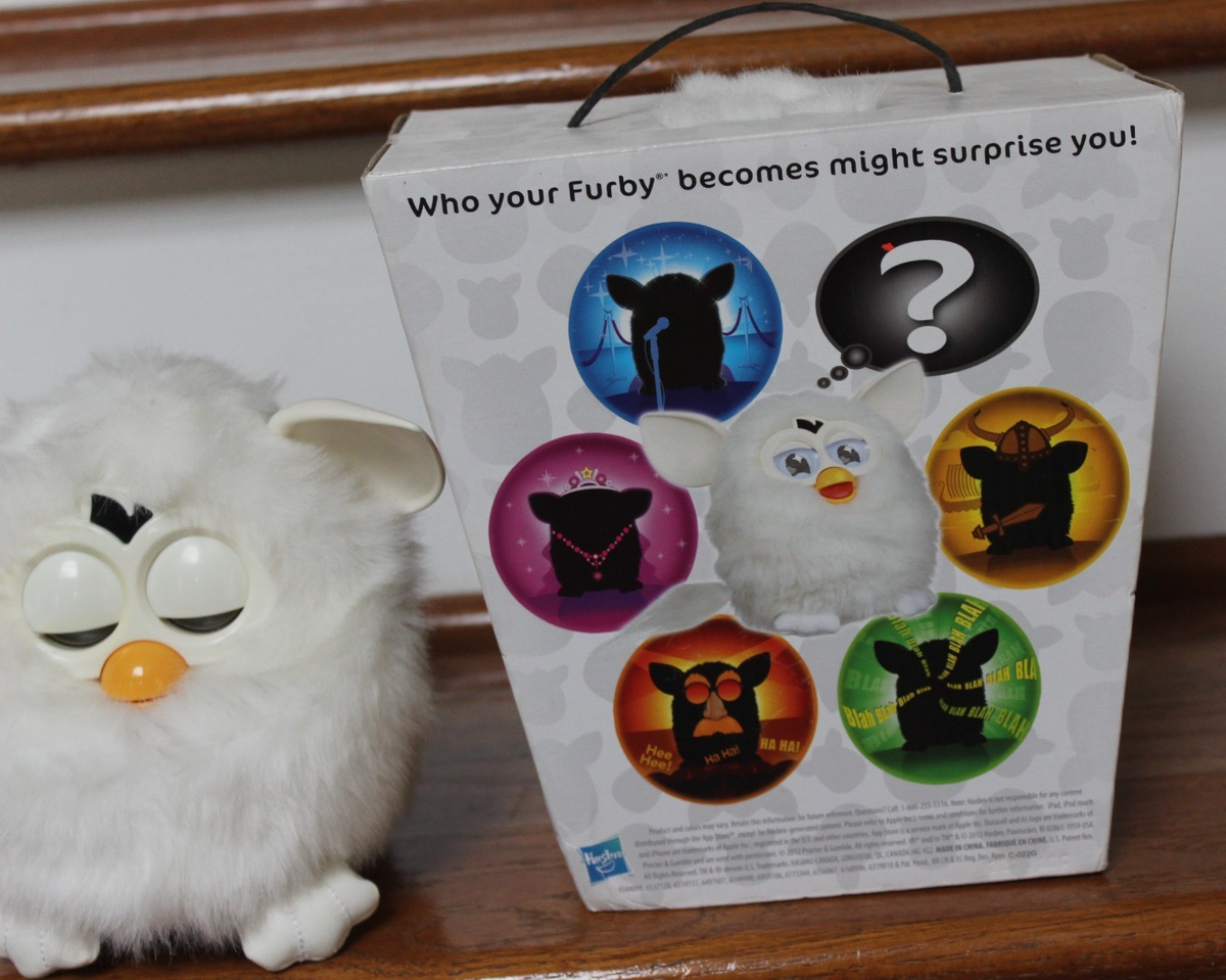 Hasbro 2012 White Furby Rare Collectible Toy Tested/Working with