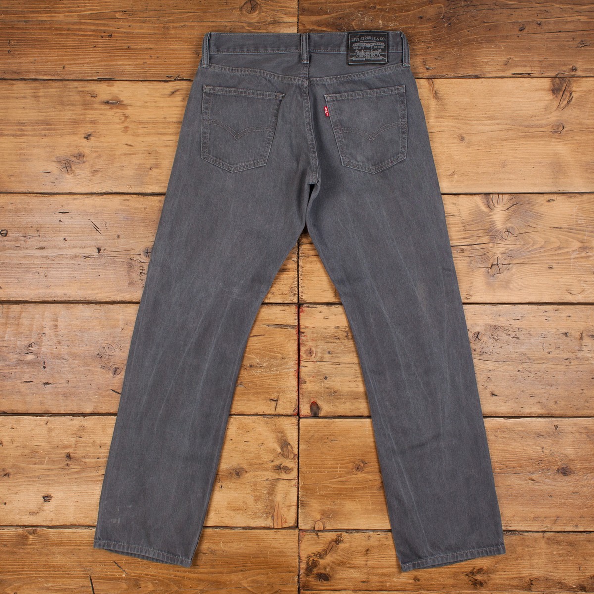 Vintage Levis 514 Jeans 32 x 34 Medium Wash Straight Grey Red Tab