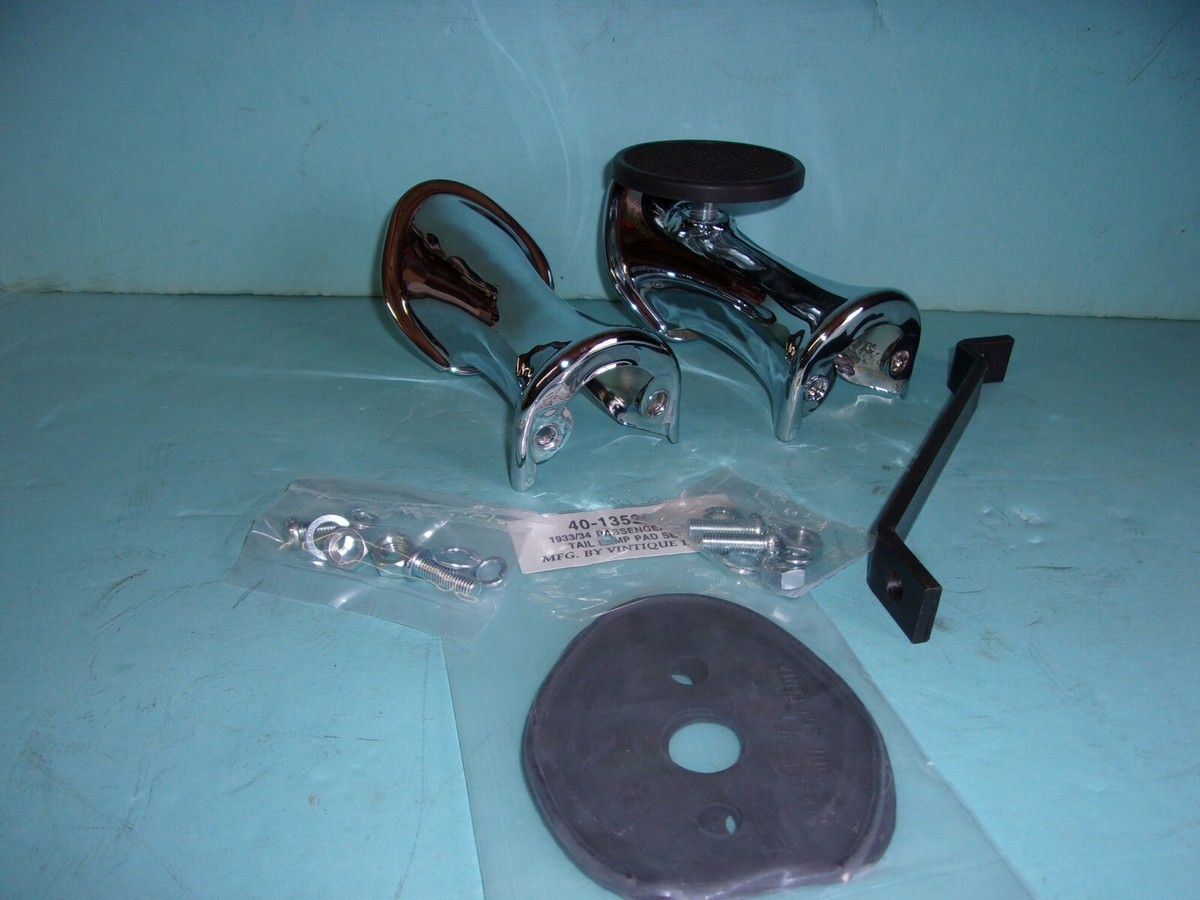 1933-1934 Ford Car Chrome Tail Lamp Bracket With Rumble Seat Step
