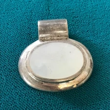 Vintage 925 Sterling Silver Signed SU Mother Of Pearl Oxidized Slide Pendant