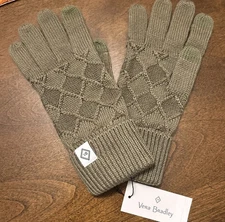Vera Bradley Women's Knit Tech Gloves Sage New NWT  Green retail price: $39
