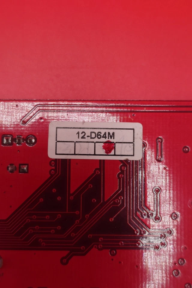 ATI Radeon 7000 64MB AGP DVI/TV-Out/VGA Graphics Card - Image 4 of 4