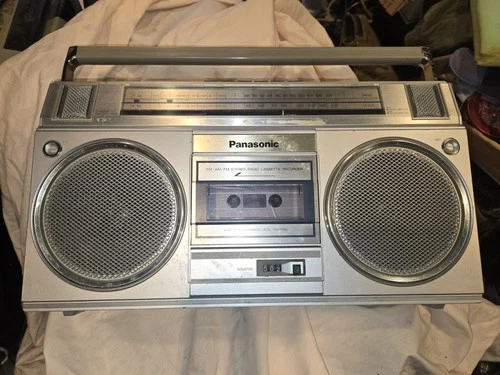 VINTAGE PANASONIC RX-5015 Stereo Cassette BOOMBOX FOR PARTS/REPAIRS
