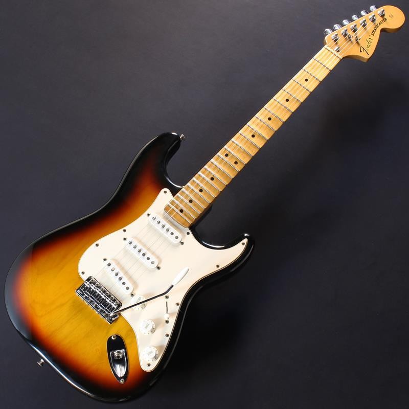 FENDER Classic Series 70’s ストラト Mod. Fender Classic 70s Stratocaster Mod. (3 Color Sunburst/Maple