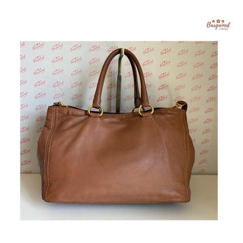 Auténtico bolso de mano grande bidireccional de cuero de becerro marrón vintage de PRADA - Imagen 3 de 11