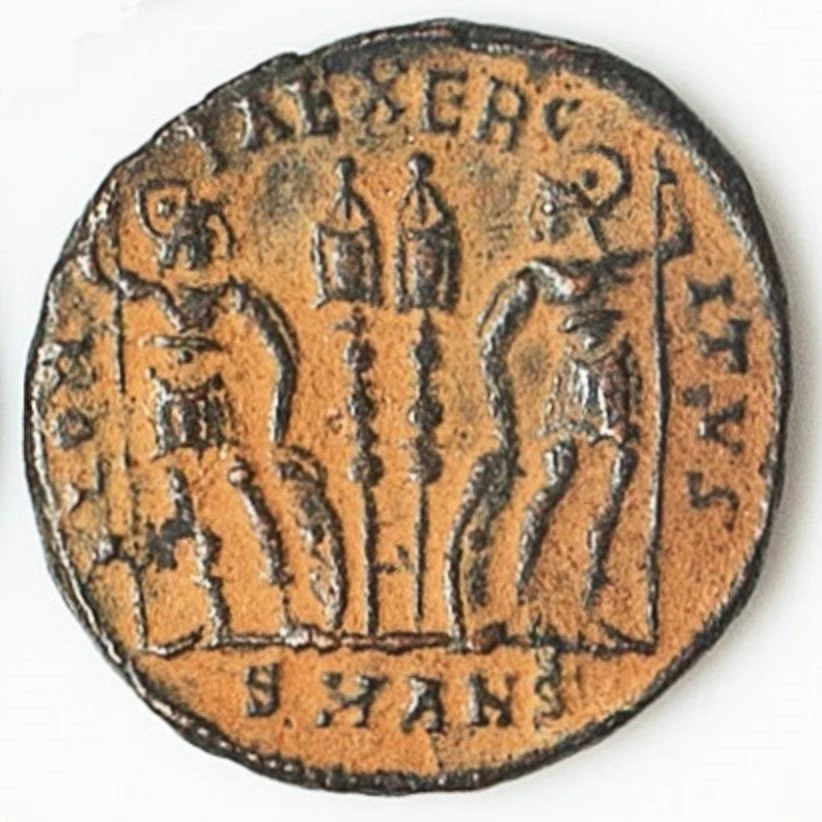 EMPIRE Constantine II as Caesar Soldiers & Spears 334AD Ancient Roman Coin D540 - Image 2 of 2