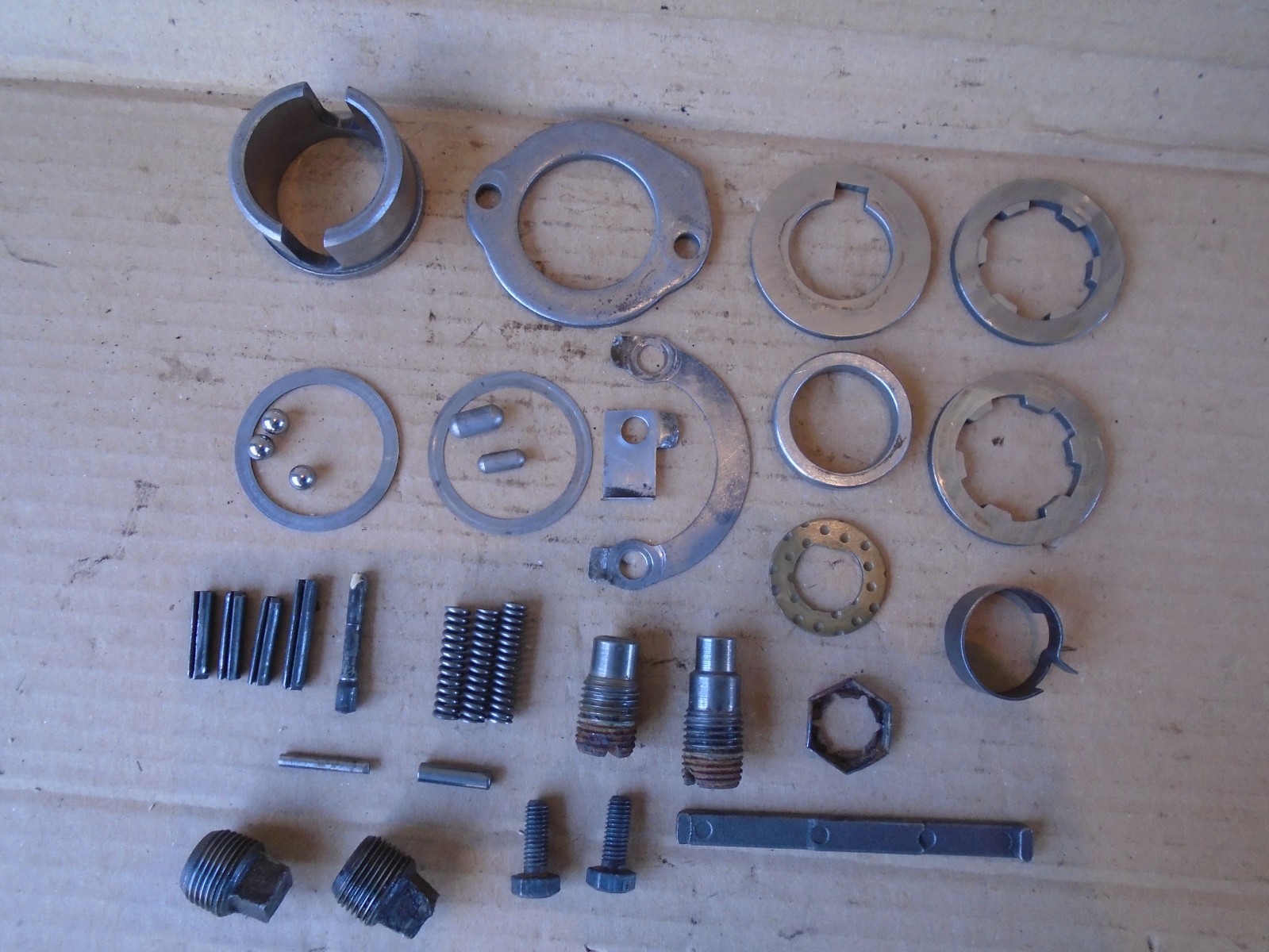 Renault DAUPHINE Transmission gearbox HARDWARE PARTS 4cv Gordini