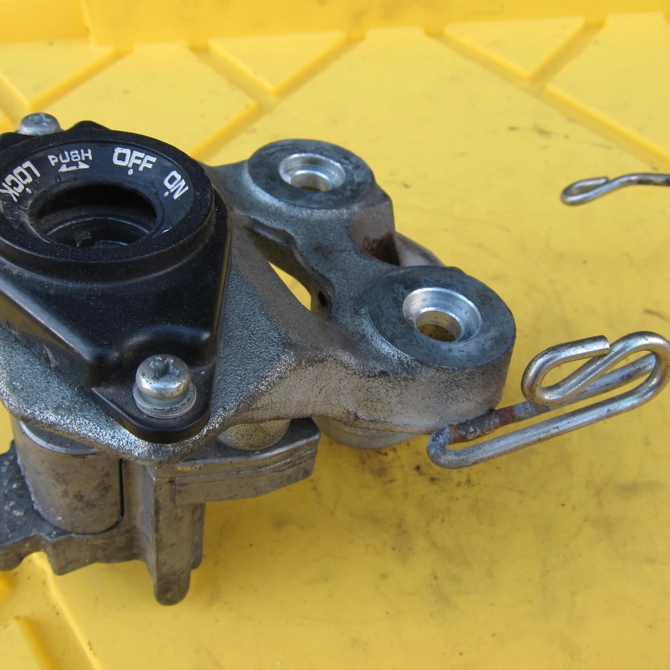 2007 Honda Silver Wing 600 FSC600 MONTAGEM DE IGNIÇÃO FABRICANTE DE EQUIPAMENTO ORIGINAL - Imagem 3 de 4