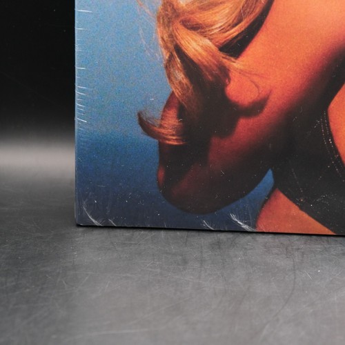 Sabrina Carpenter Signed Short n Sweet Deluxe Vinyl Autographed Sealed w Receipt - Imagen 6 de 12