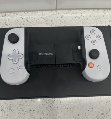 BACKBONE One Mobile Gaming Controller for iPhone (Lightning)-PlayStation Edition