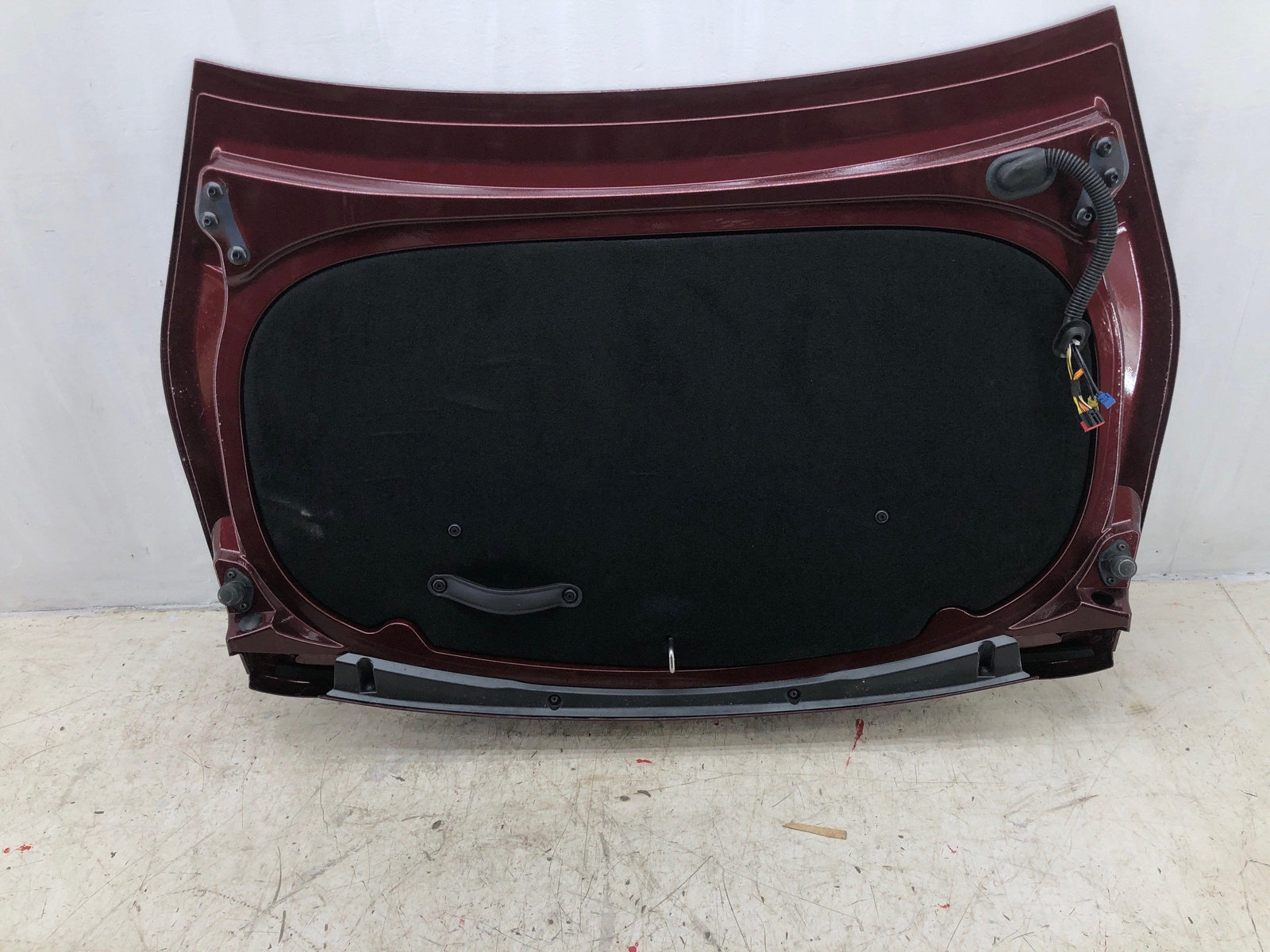 2020-2023 ASTON MARTIN VANTAGE ROADSTER TRUNK LID SHELL COVER CRIMSON (6075AM)