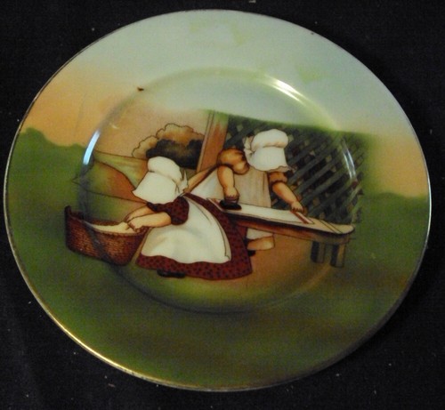 Sunbonnet babies plates Royal Bayreuth lot of 2 saucer - Picture 2 of 5