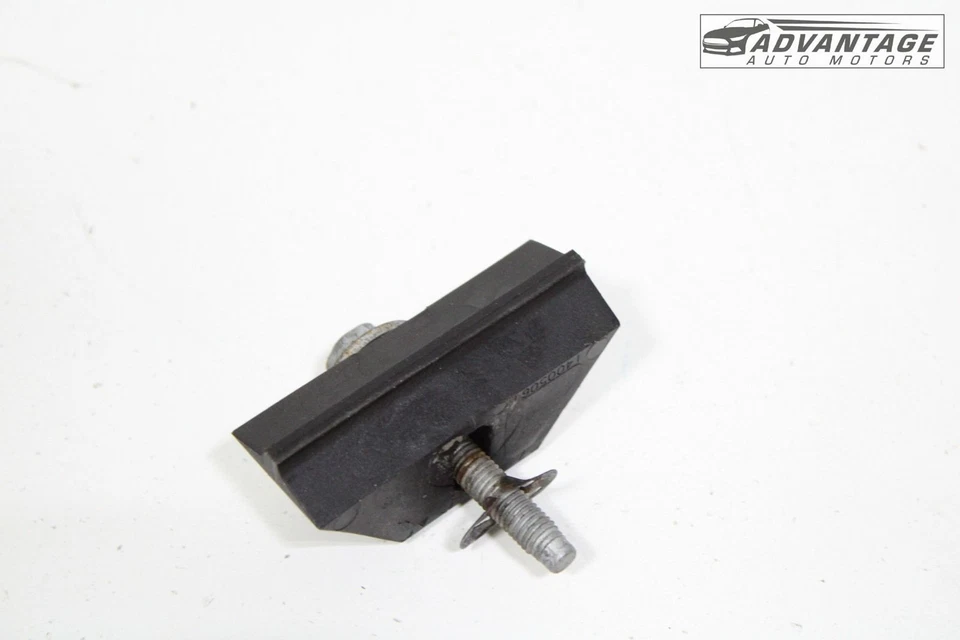 GMC ACADIA 2017-2025 SOPORTE DE BATERÍA SOPORTE DE RETENCIÓN 14005061 OEM Foto 4 de 4