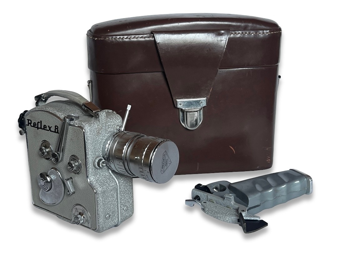 Camex Ercsam Reflex 8 Film Camera w/Angenieux Zoom Type-K1 f/1.8