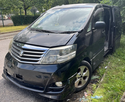 TOYOTA ALPHARD 2.4 PETROL - 2007 - BREAKING SPARES PARTS + WHEEL NUTS