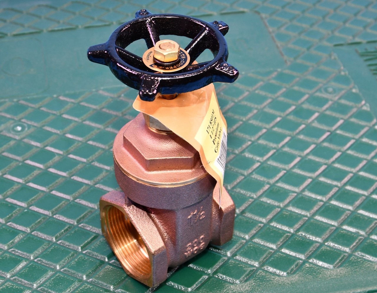 Smith Brass 1-1/2" IPS Premium Gate Valve 171 8501M Threaded Ends Wheel Handle