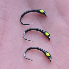 3 x WICKED YELLOW BUZZERS SIZE 10 BARBLESS 