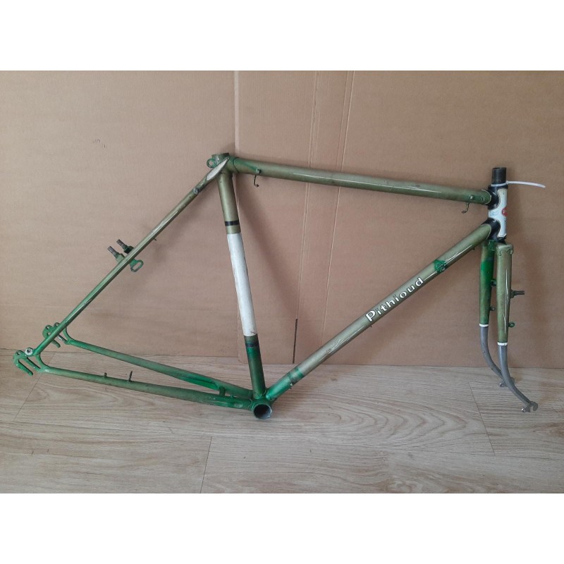 Vélo Ancien Pithioud Cadre Vélo PITHIOUD Randonneuse Vintage Années 60 - Taille 52 - 650B - Poids 3170g - Occasion Chateaubriand Pleiade