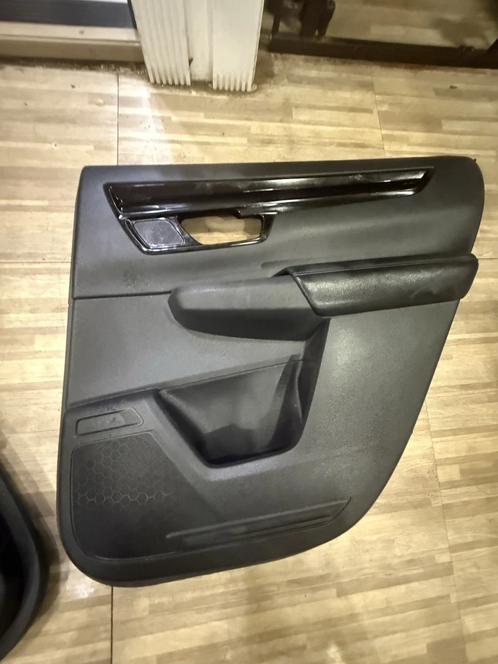 HONDA CR-V REAR LEFT & RIGHT SIDE INTERIOR DOOR PANEL TRIMS COVER OEM 2023-25 - Image 2 of 4