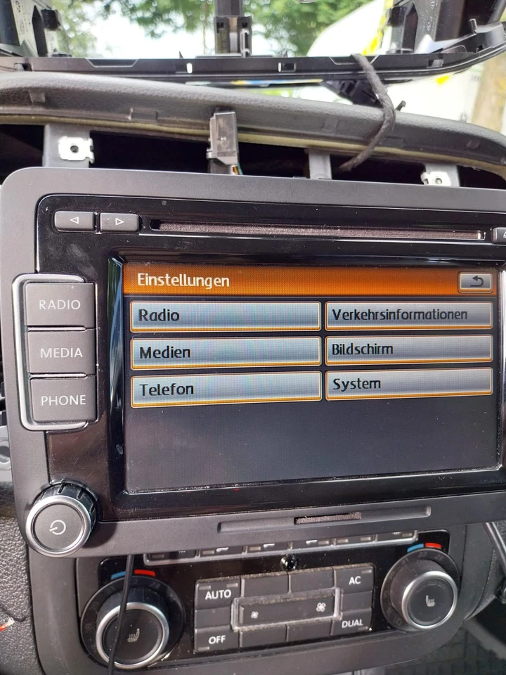 VW RCD 510 Autoradio 6 Fach CD Wechsler Integ,SD,Caddy,T5,T6,Tiguan,Golf 6, TDi, - Bild 4 von 4