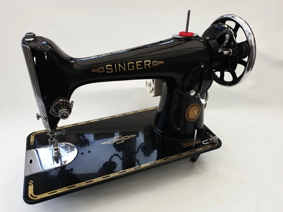 SINGER 201k SEWING MACHINE Heavyweight model, New Powerful Motor.  Excellent Con - Image 3 of 4
