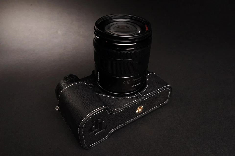 Genuine real Leather Half Camera Case bag cover for Panasonic GX8 Black - Image 4 of 4