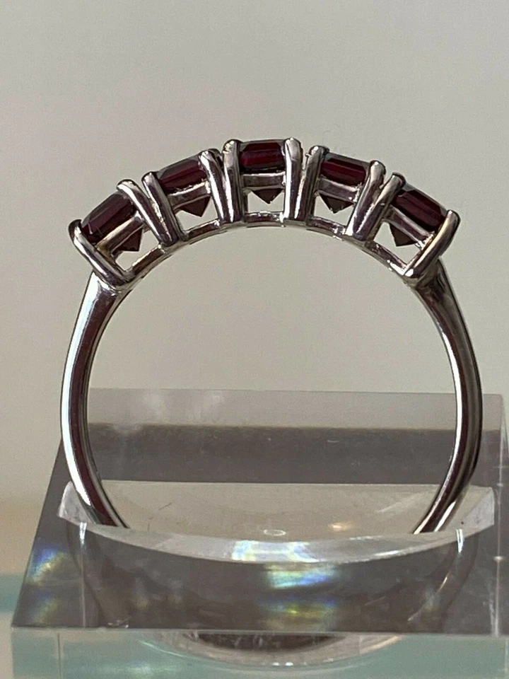 Asscher Cut Pyrope Garnet 5 Stone Ring in Platinum Over Sterling Silver (size 9) - Image 3 of 4