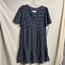 Loft XS Blue Pattern Dress Short Sleeves Ruffled Bottom