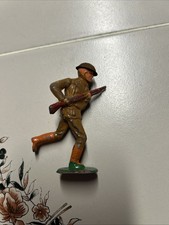 Vintage Barclay Manoil army Soldier charging with rifle