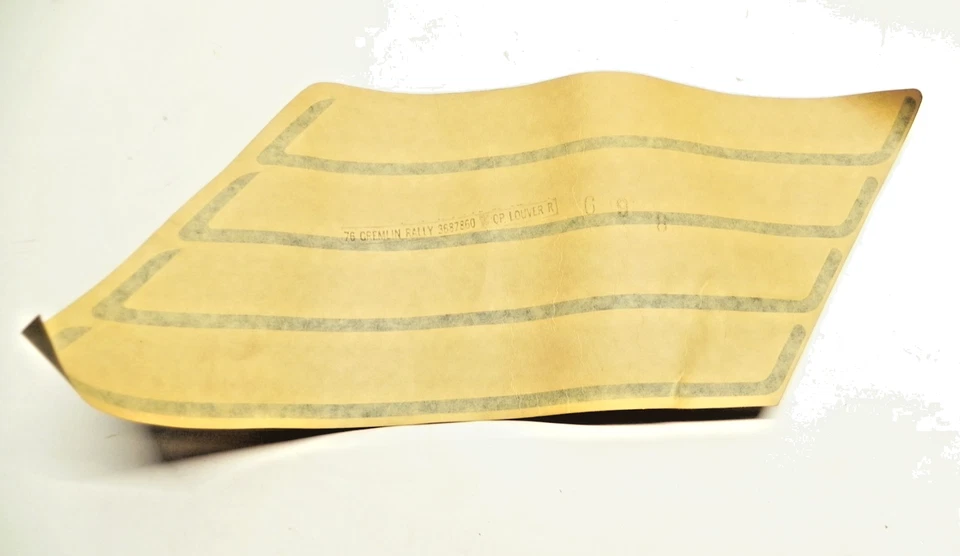 VINTAGE 1976 AMC GREMLIN RALLY STRIPE DECAL KIT -PARTIAL KIT- STORAGE WEAR NOS - Image 2 of 4