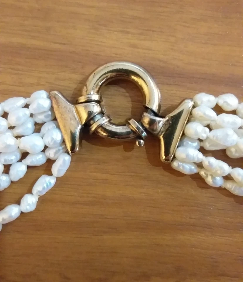 collana girocollo vintage perle di fiume 6 fili chiusura argento dorato - Immagine 2 di 2