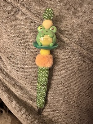 Frog On Lilly Pad Pen Hand Made New  