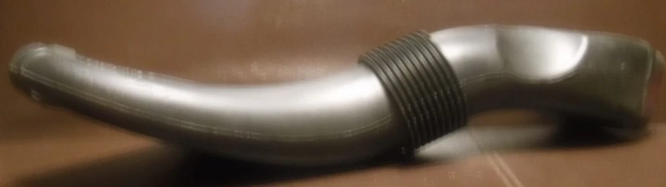 Volvo S80 2004 2,5 L turbo - conducto de entrada de aire - pieza original OEM Volvo 8626060 Foto 4 de 4