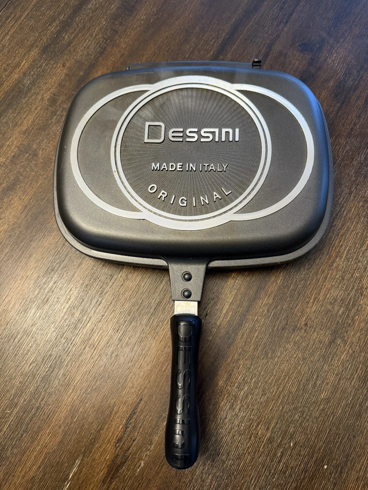 Dessini Double Sides Pan Grill Flip, Italy Preowned
Opens in a new window or tab