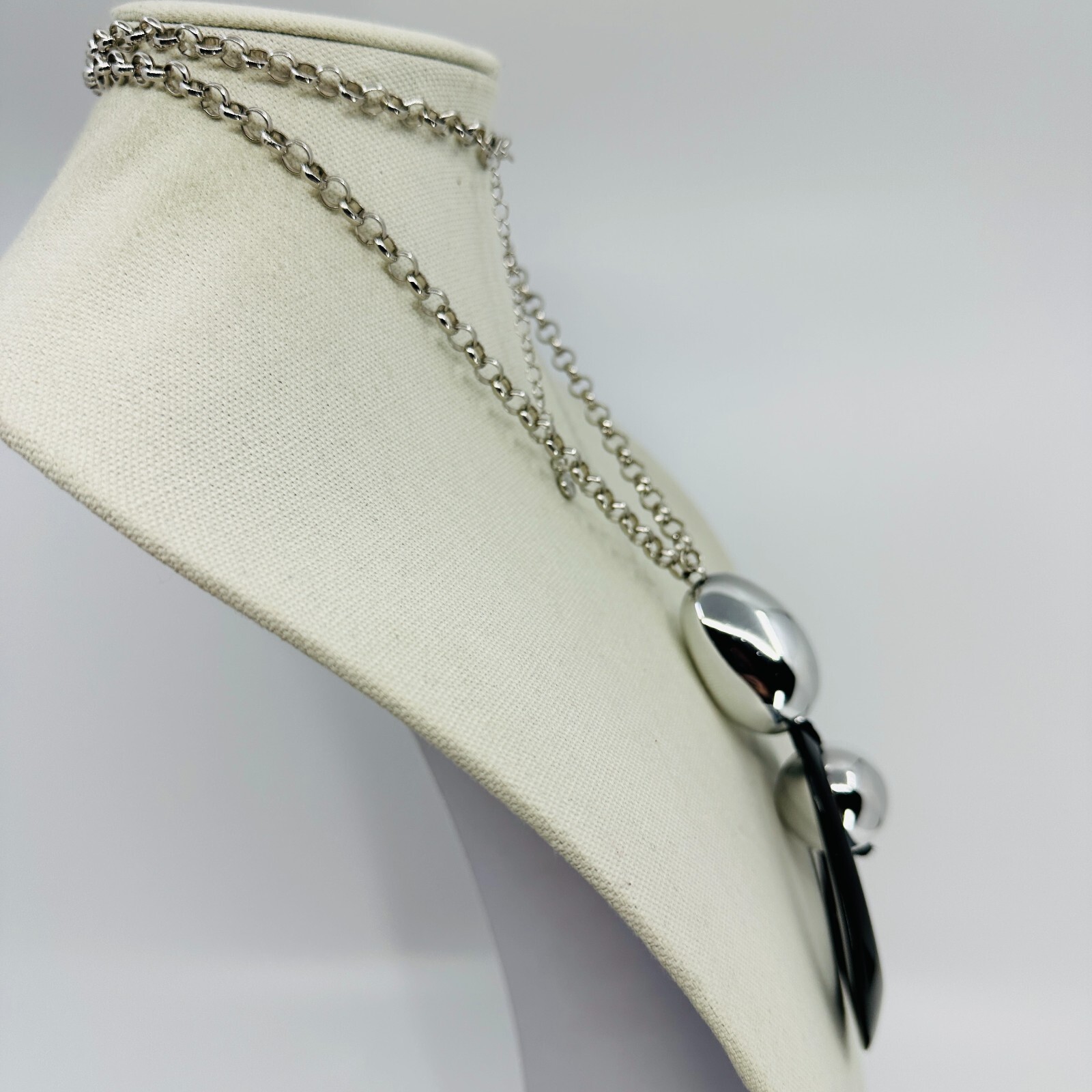 C1946 Statement Necklace Black Silver Tone Pendan… - image 5