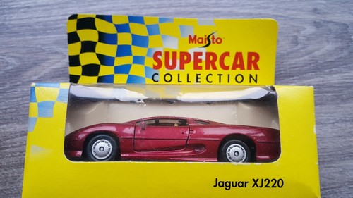 Maisto Supercar Collection - Jaguar 
