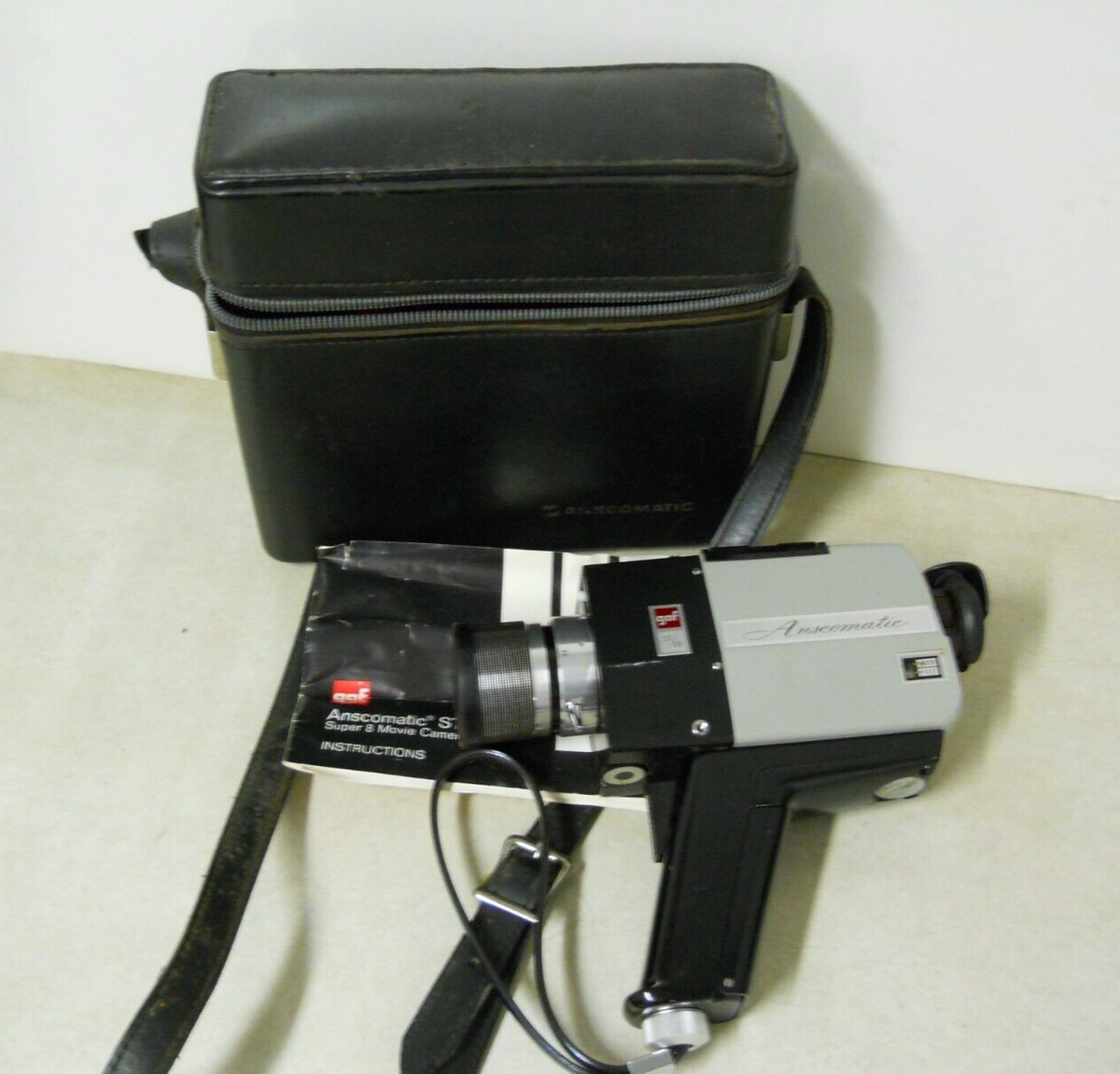 GAF Anscomatic Super 8 ST-89 8mm Movie Camera w/ Case Movie