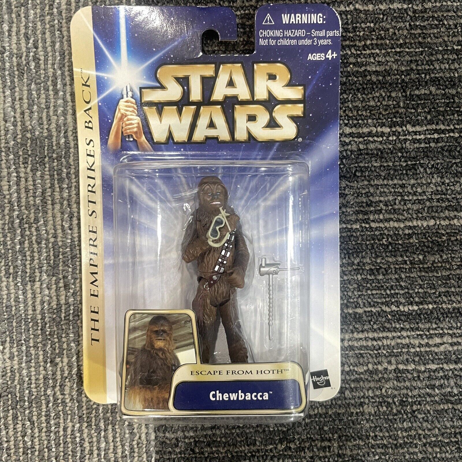 Hasbro Star Wars Empire Strikes Back Chewbacca Escape from Hoth Action Figure
