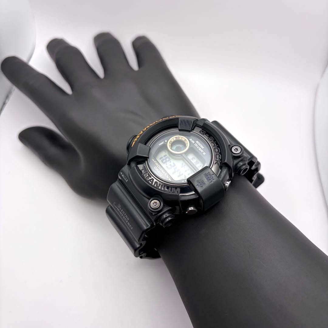 Casio G SHOCK Frogman DW 8200BM 1T Titanium Watch Box Manual Authentic image 3