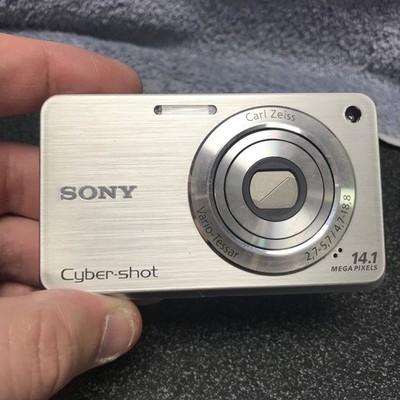 SONY Cyber Shot DSC-W560 Silver 14.1MP Digital Camera 4x Zoom