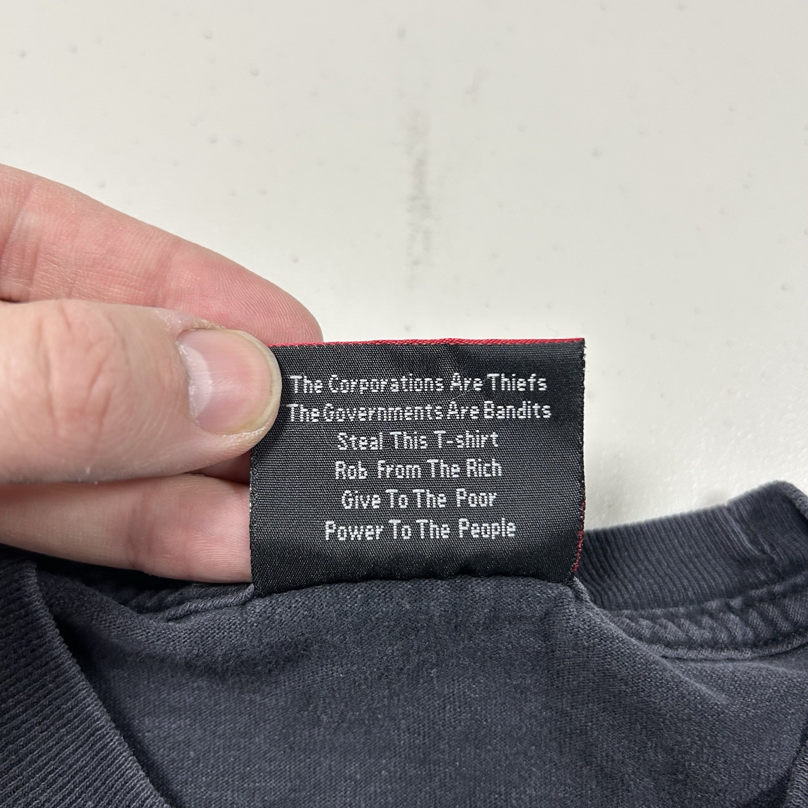 Vintage 90s Serial Killer Reservoir Dogs Graphic Shirt Size XL Box Logo Skate T